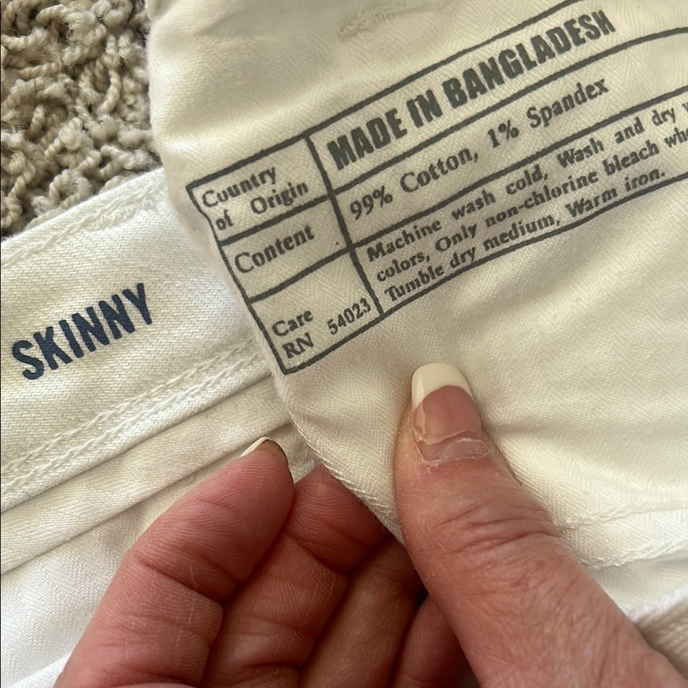 Banana Republic White Skinny Jeans Size 28 RN 54023 - Picture 9 of 9